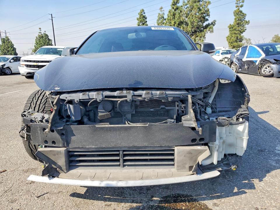 2018 Infiniti Q60 red Sport 400