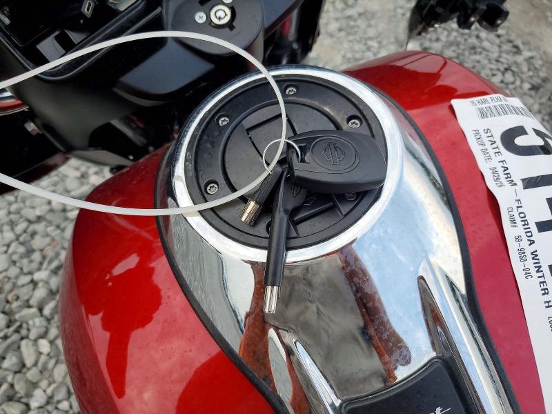 2025 Harley-Davidson Flhx