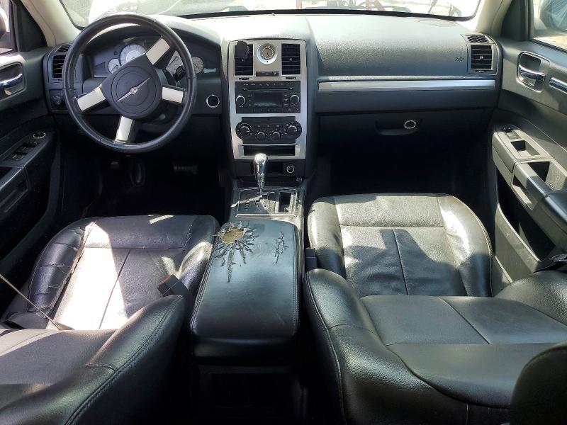 2010 Chrysler 300 Touring