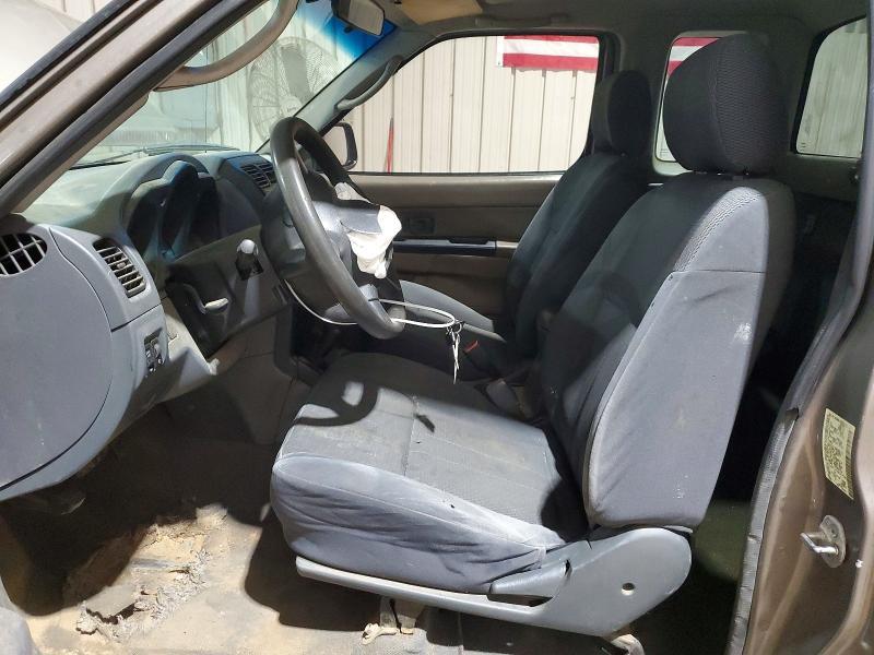 2004 Nissan Frontier XE-V6