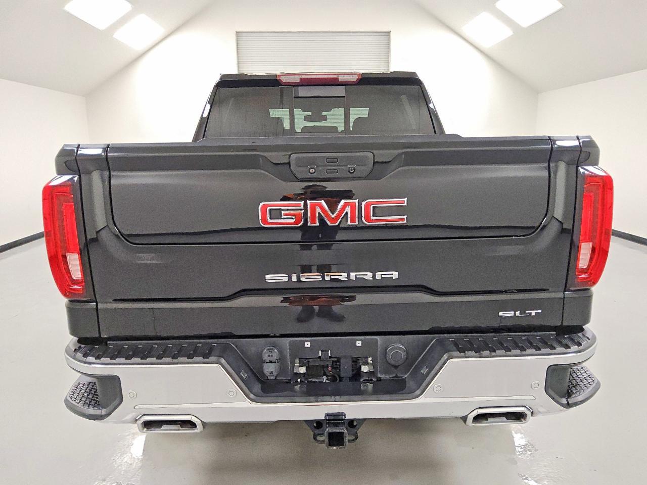 2020 GMC Sierra K1500 SLT