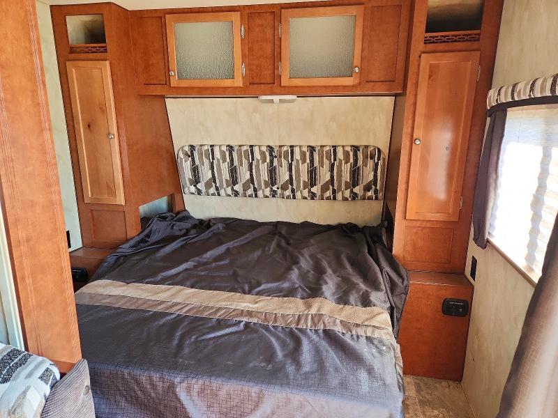 2000 Northwood Hwood Nash Camper