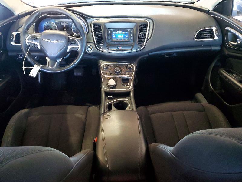 2015 Chrysler 200 4D ltd