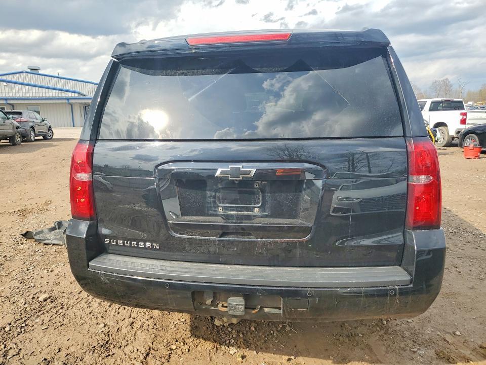 2017 Chevrolet Suburban K1500 ls