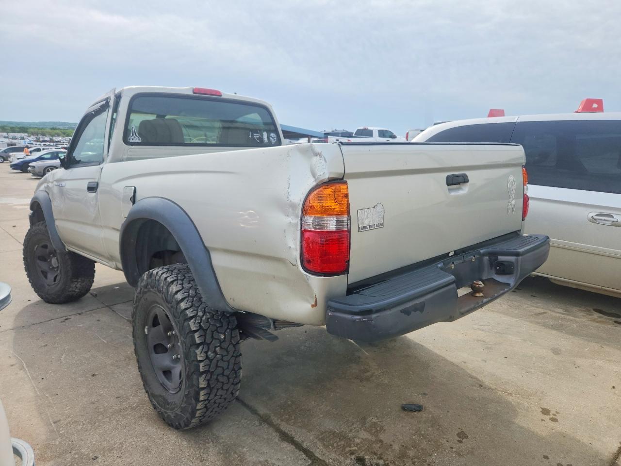 2004 Toyota Tacoma Base