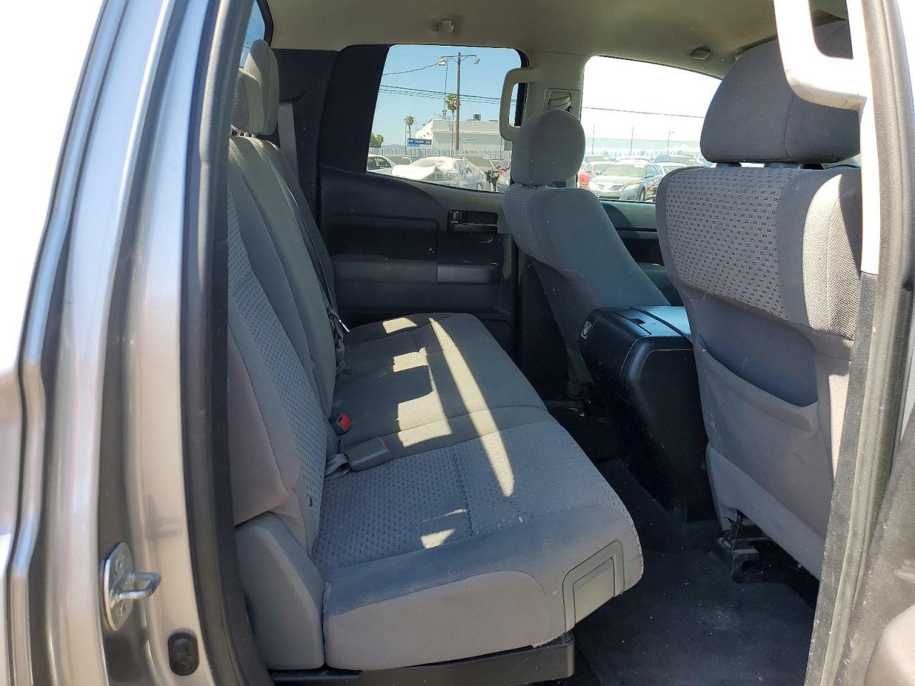 2013 Toyota Tundra Double Cab SR5