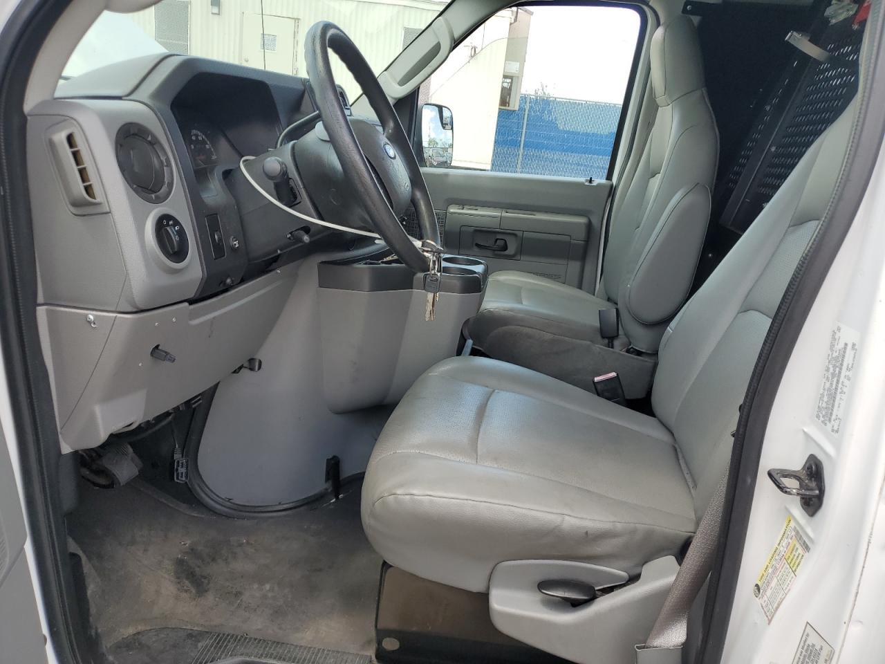 2012 Ford Econoline E350 Super Duty Wagon