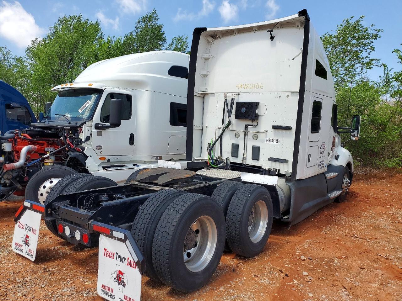 2020 Kenworth Construction T680