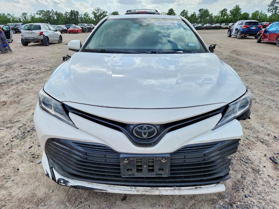 2020 Toyota Camry le