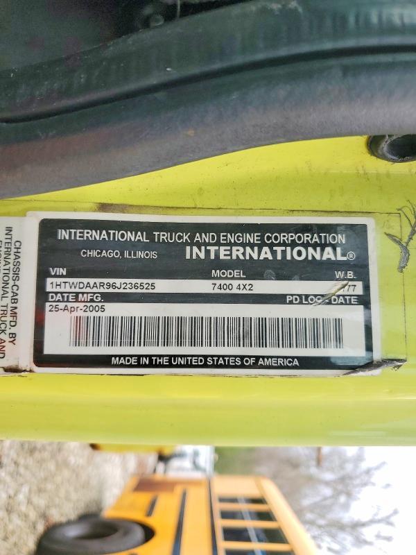 2006 International 7400 Dump Truck