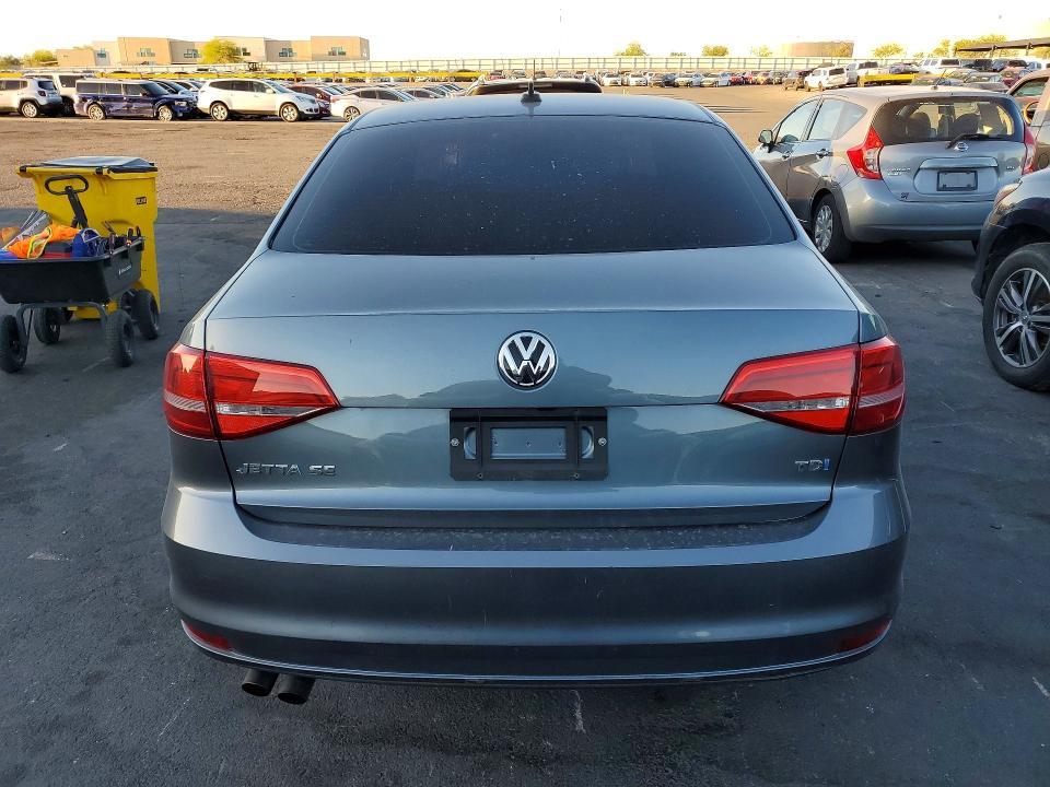 2015 Volkswagen Jetta tdi
