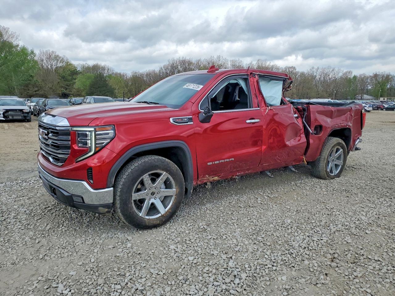 2023 GMC Sierra K1500 SLT