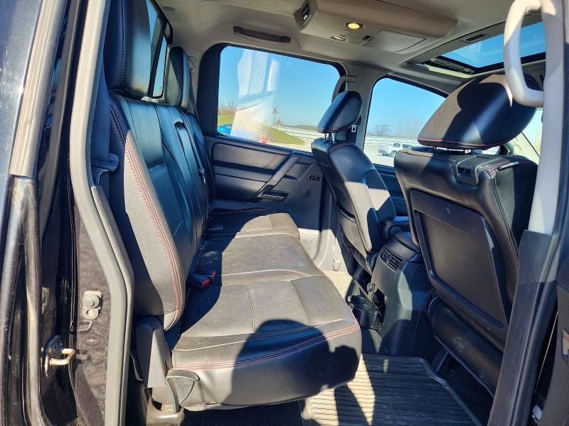 2012 Nissan Titan SV