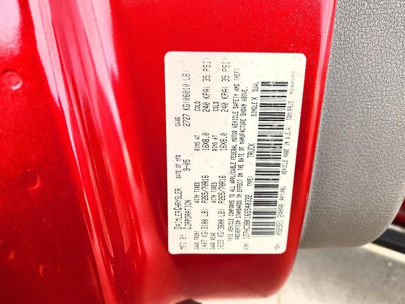 2006 Mitsubishi Raider Durocross