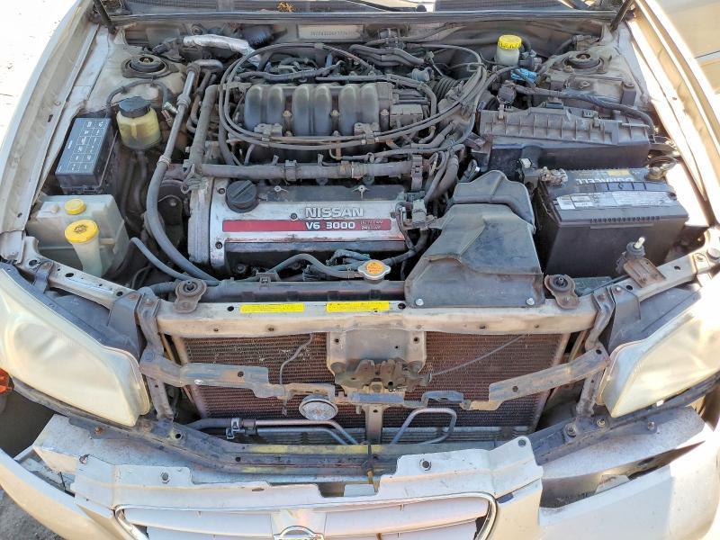 2000 Nissan Maxima gxe