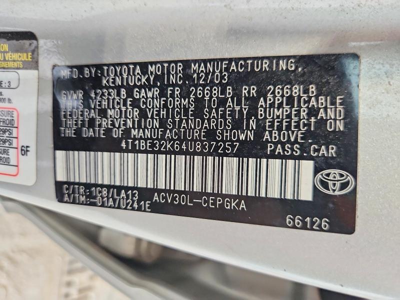 2004 Toyota Camry xle