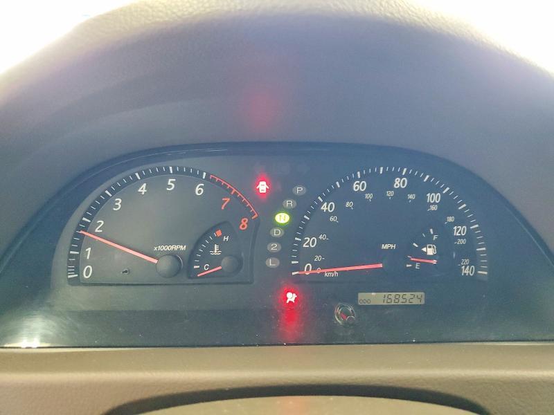 2004 Toyota Camry le