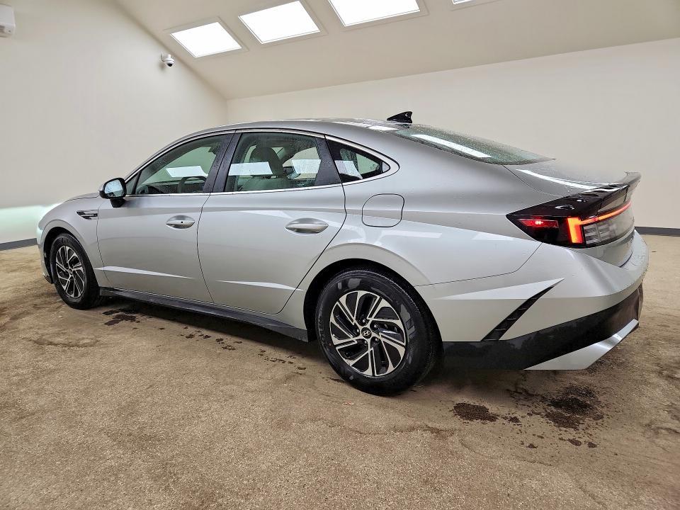 2026 Hyundai Sonata Hybrid Blue