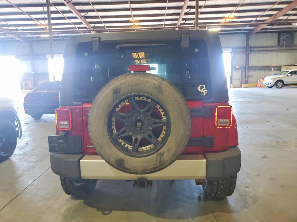 2013 Jeep Wrangler Unlimited Sahara