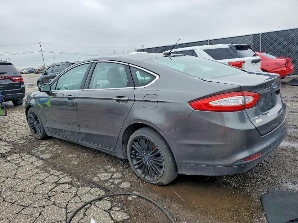 2016 Ford Fusion se