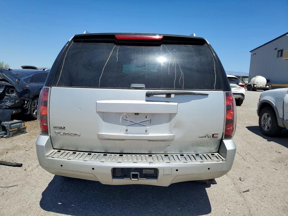 2010 GMC Yukon Denali