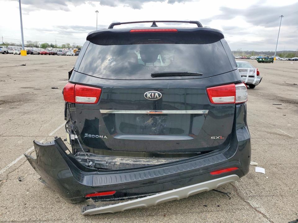2016 KIA Sedona sxl