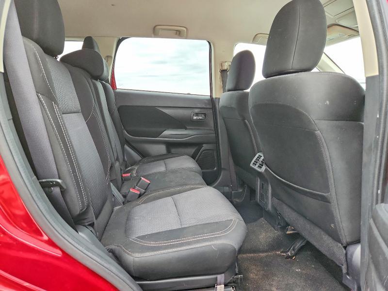2020 Mitsubishi Outlander es