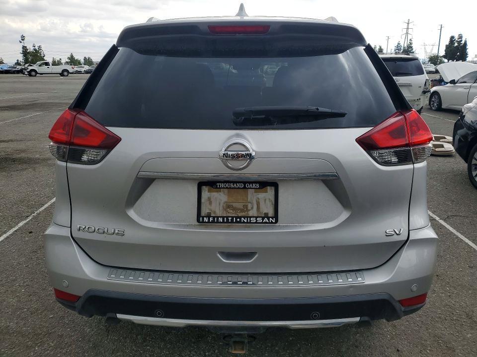 2019 Nissan Rogue sv