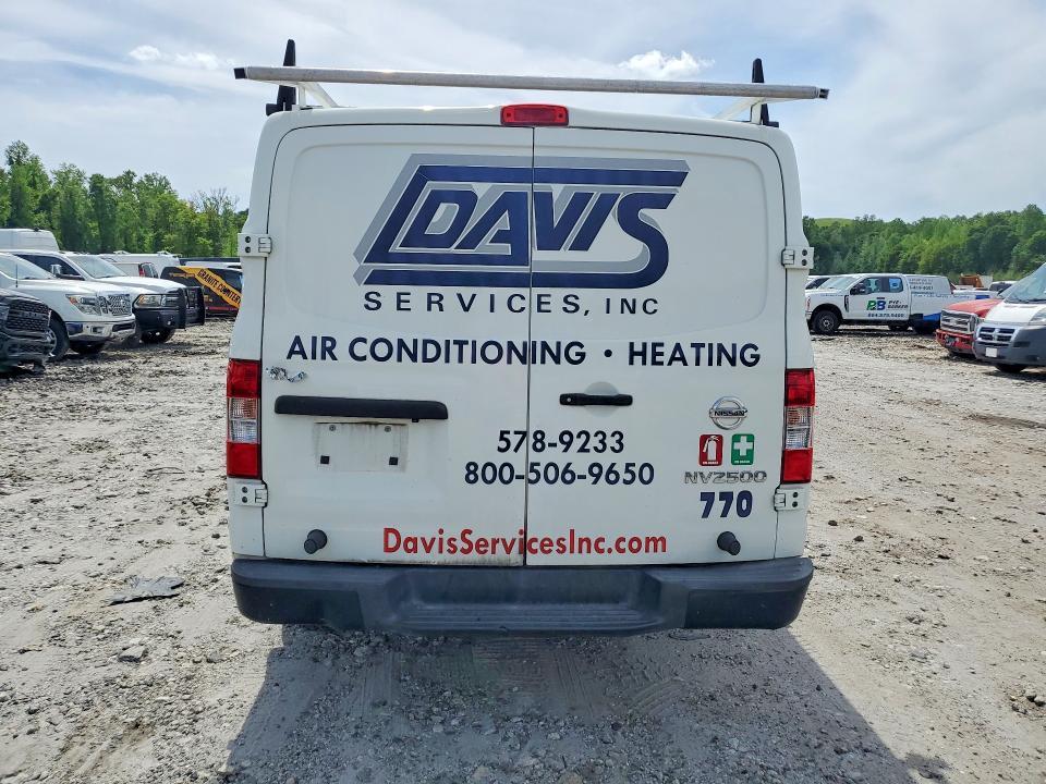 2020 Nissan NV 2500 Utility / Service Van