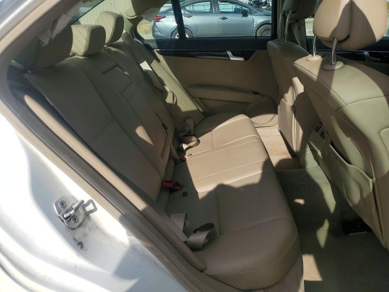 2014 Mercedes-Benz C 250