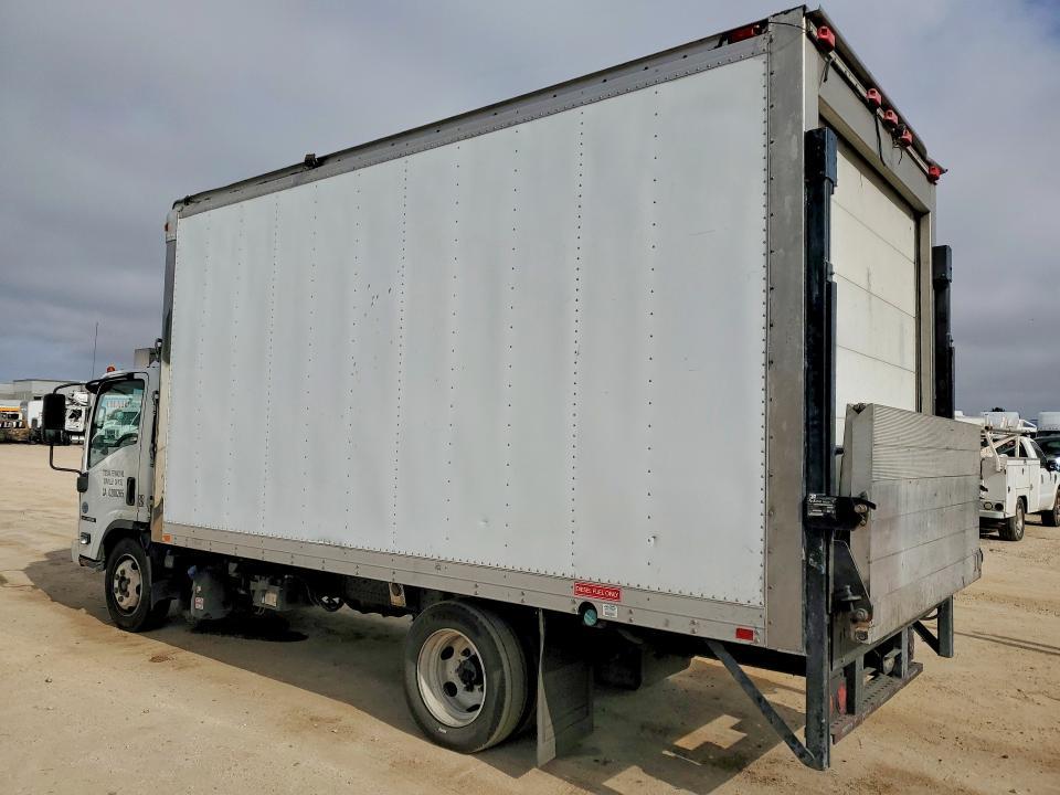 2013 Isuzu NRR Refrigerated BOX Truck