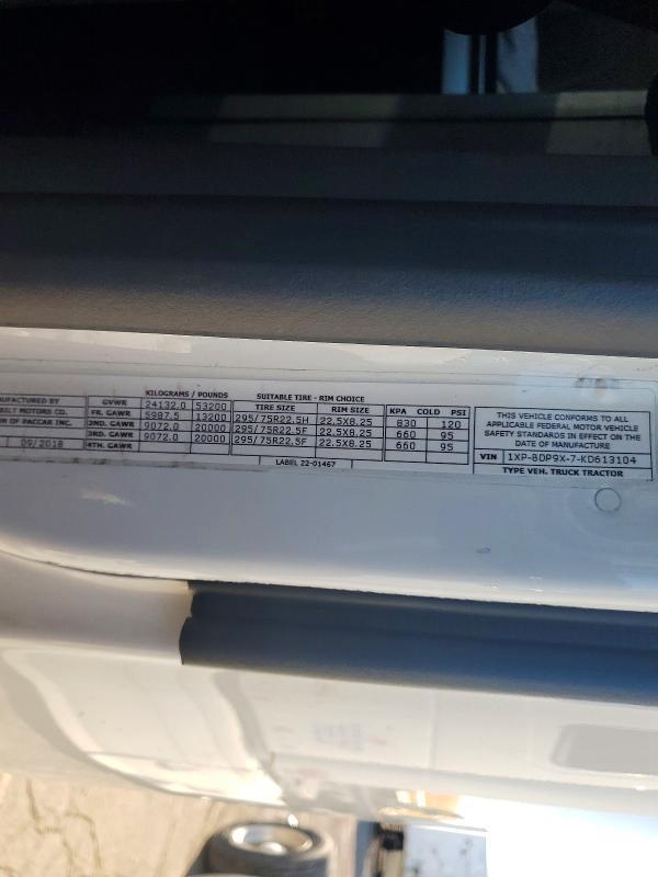 2019 Peterbilt 579 Semi Truck