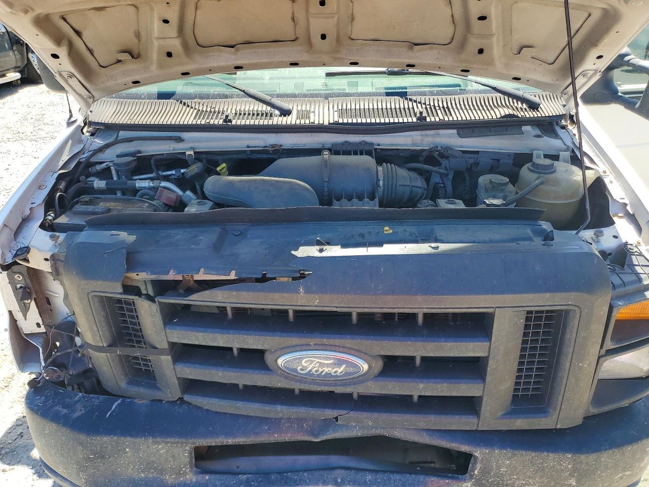 2011 Ford Econoline E150 van