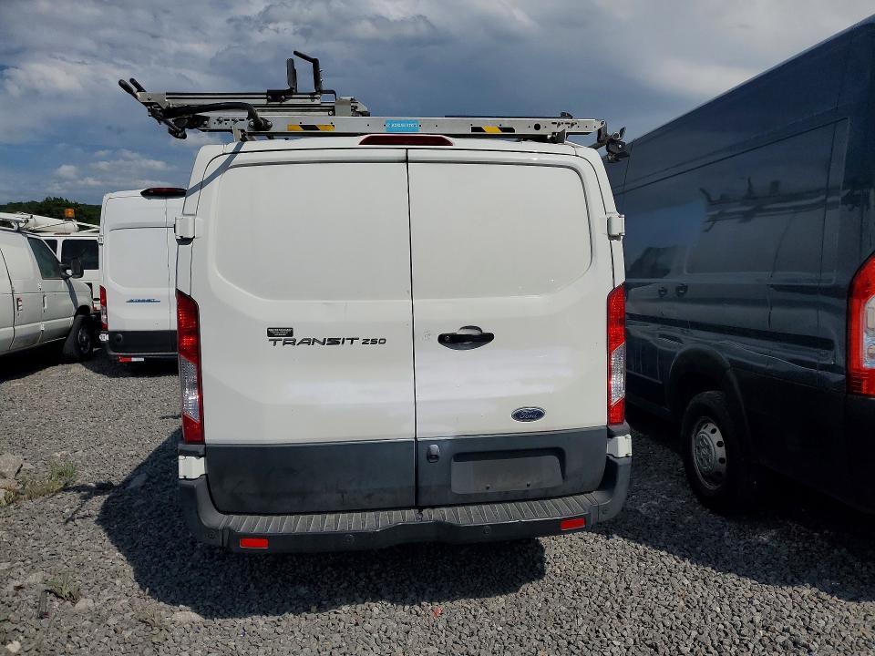 2019 Ford Transit T-250