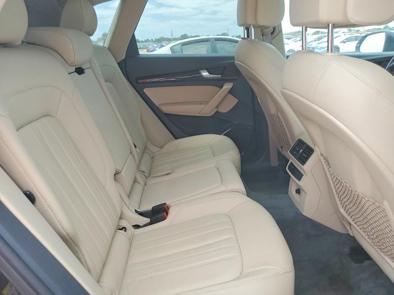 2020 Audi Q5 Premium