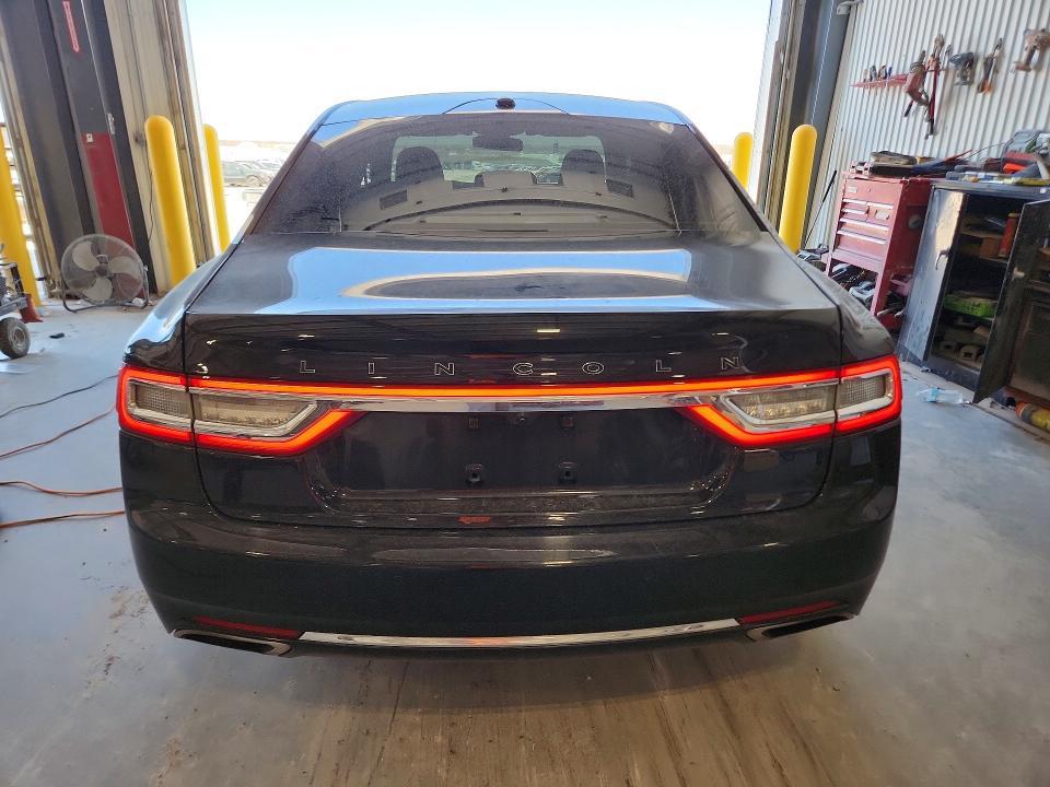 2017 Lincoln Continental Black Label