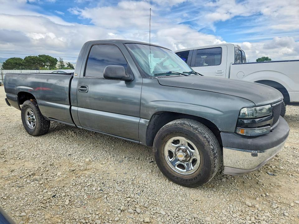 2002 Chevrolet Silverado C1500