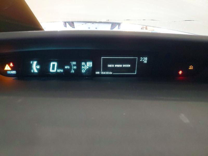 2010 Toyota Prius iii