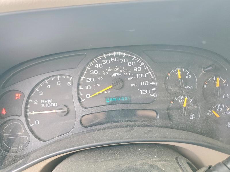 2005 Chevrolet Suburban C1500