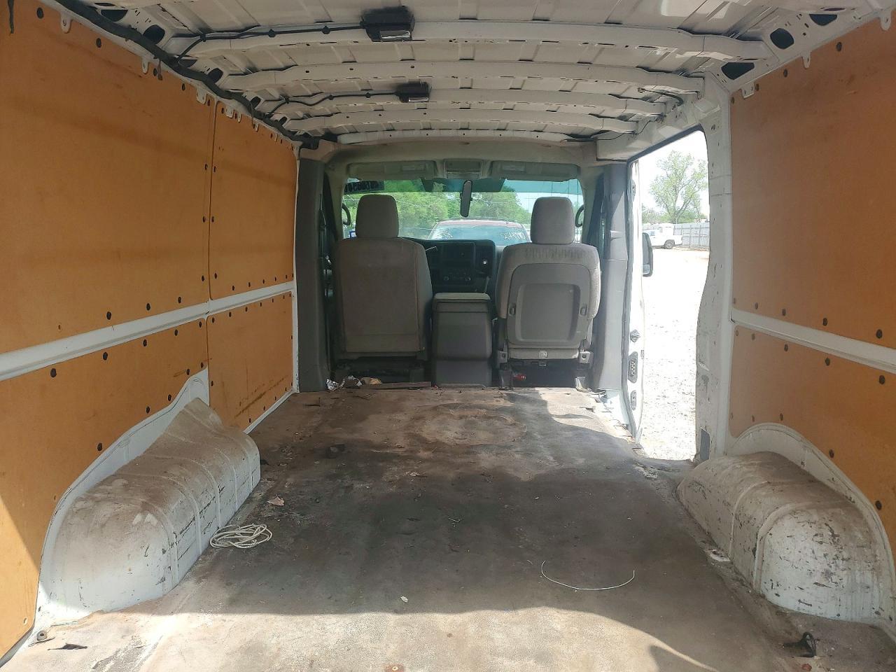 2016 Niss AN NV 2500 Delivery Van