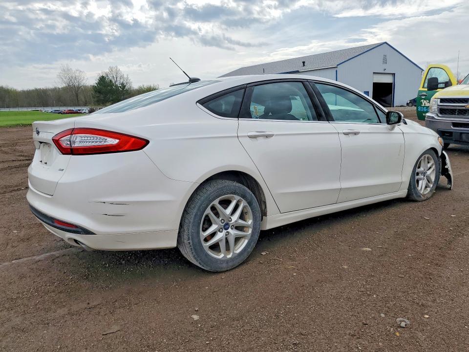 2015 Ford Fusion se