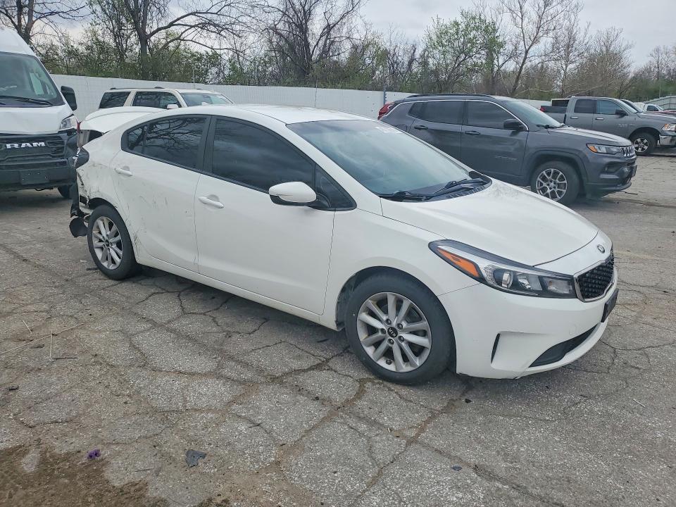 2017 KIA Forte s