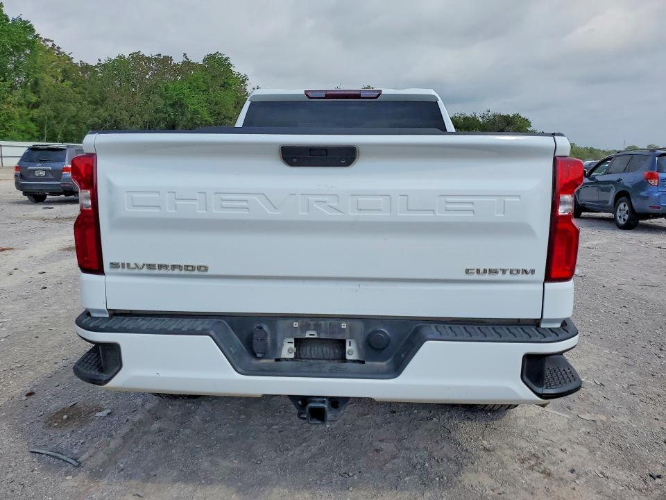 2021 Chevrolet Silverado K1500 Custom