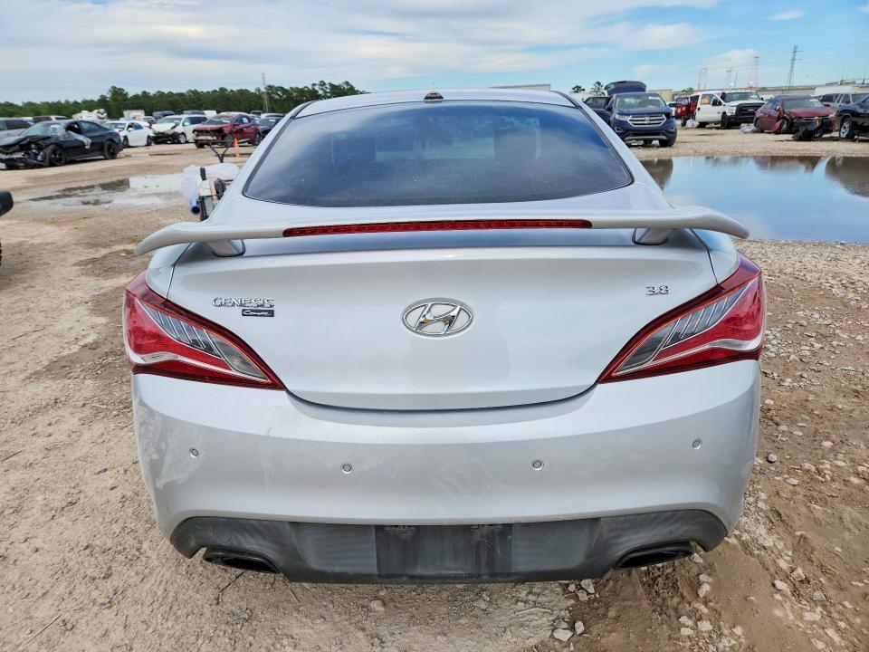 2016 Hyundai Genesis Coupe 3.8 Ultimate