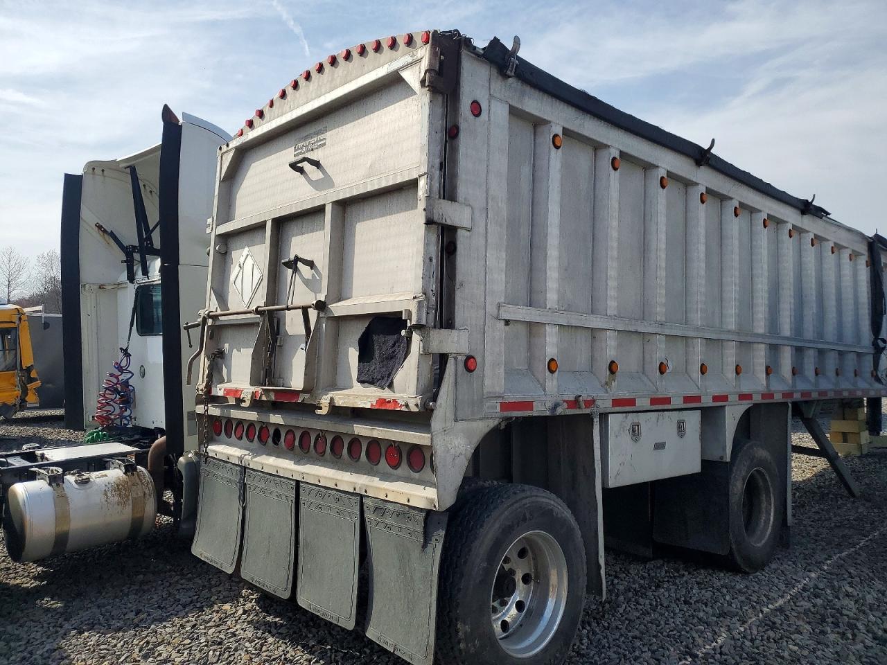 2008 Kruz END Dump Trailer