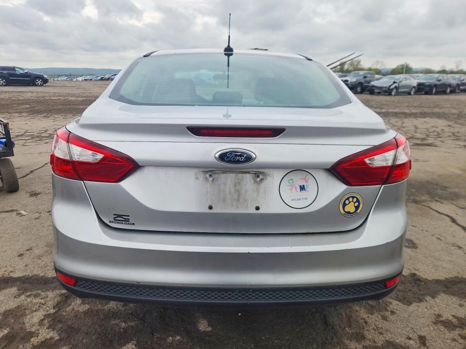 2012 Ford Focus s
