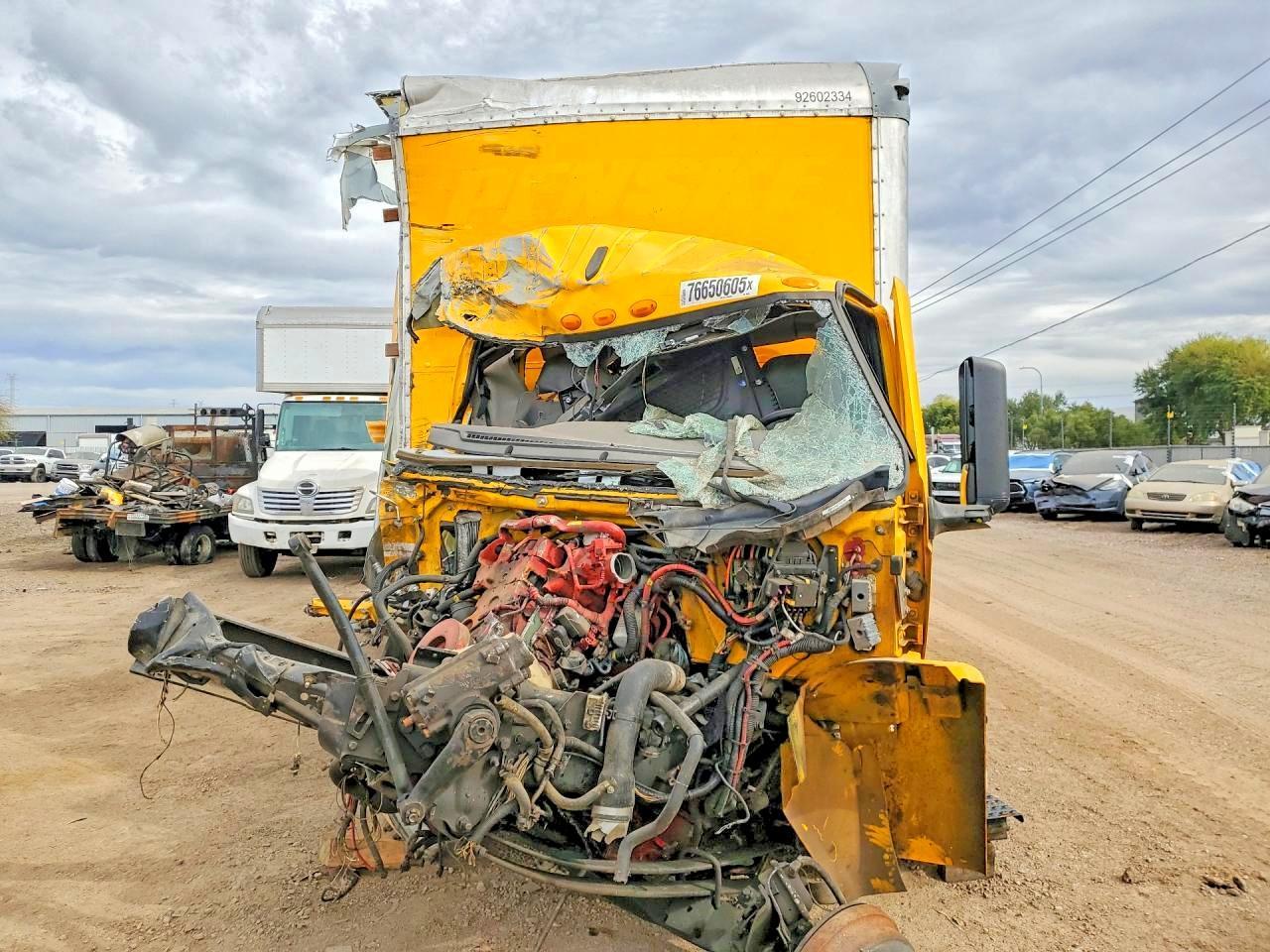 2022 International MV607 BOX Truck
