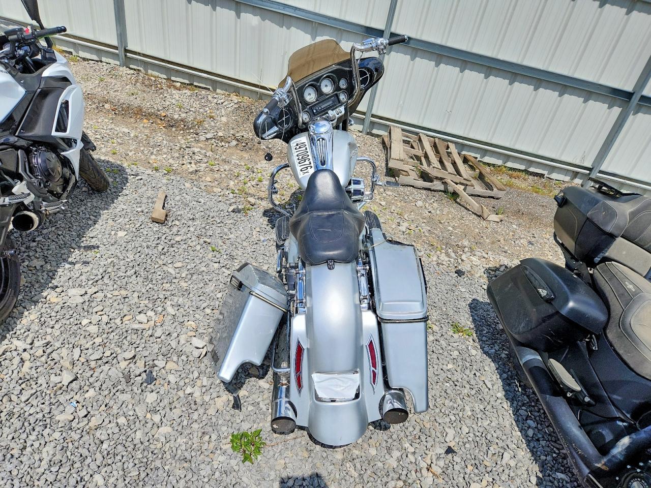 2010 Harley-Davidson Flhx