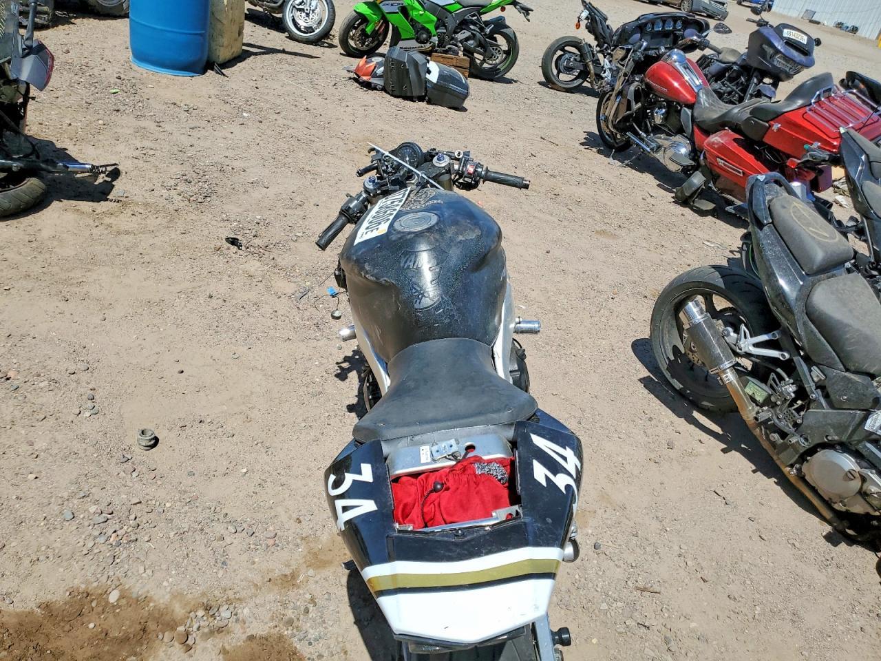 2001 Yamaha YZFR1