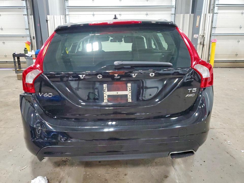 2015 Volvo V60 Premier